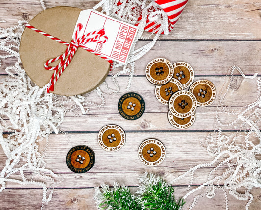 Realistic Santa Buttons